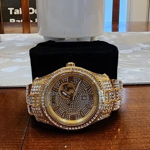JBW Reserve Chandelier men's watch
